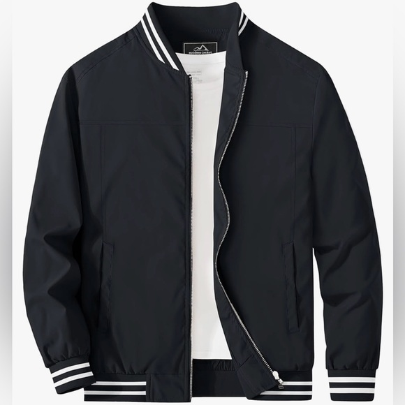 Men's Lightweight Jacket - Picture 1 of 5